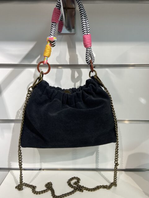 1ac94921 4323 4d33 b17d d4732a6b97e5 54913 0000069025e66cf4 file