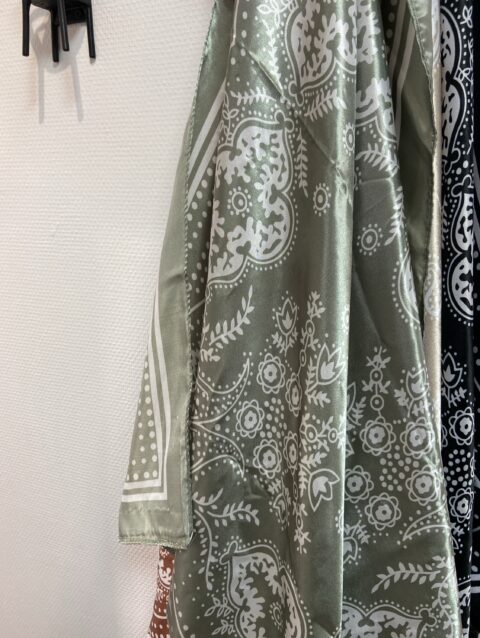 0bc56830 61e7 48dc bec9 705fa605d624 7166 00000cf86150e78a file