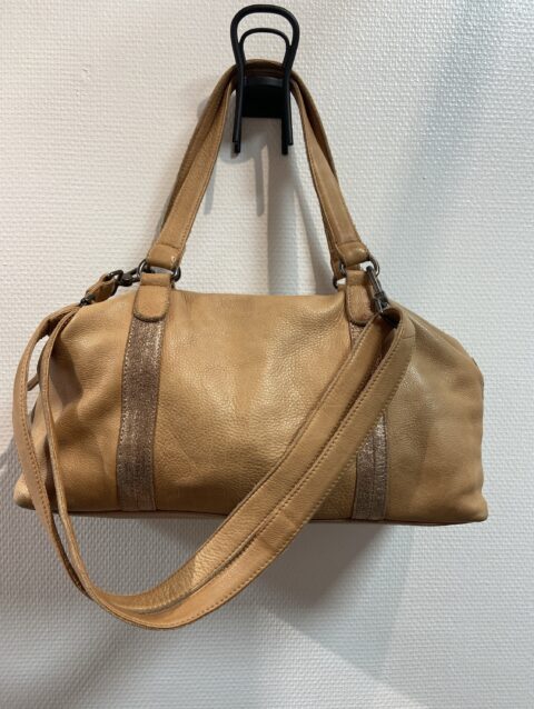 23eb069e 19dd 4ae0 9bc1 c3b3c393700c 1542 00000c21b2edfe59 file