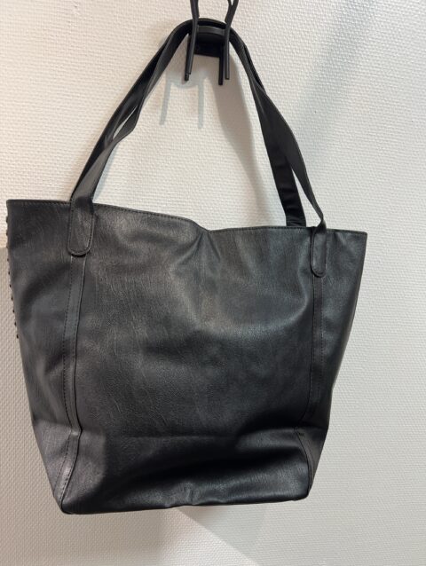 35e58bbc 0c9e 49c7 91c6 cbeefd579f30 671 00000030b6c92e09 file