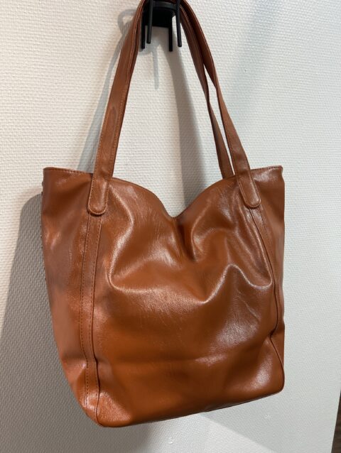 d0277f81 a2ee 4f54 b2e5 2c38897bbfc9 671 0000002e6e616934 file