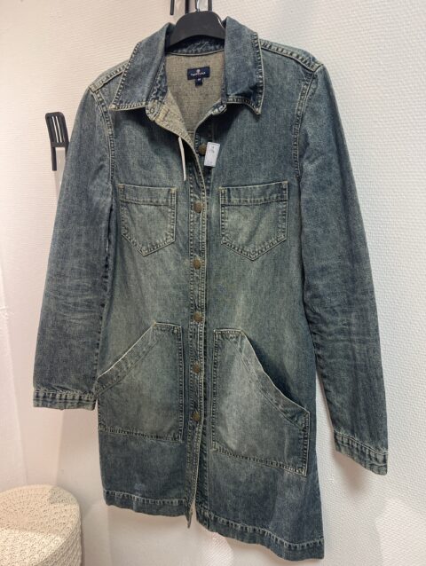 dcaa2165 1f2e 42f4 947d 6b10aec548be 19879 000010350fbe42f0 file